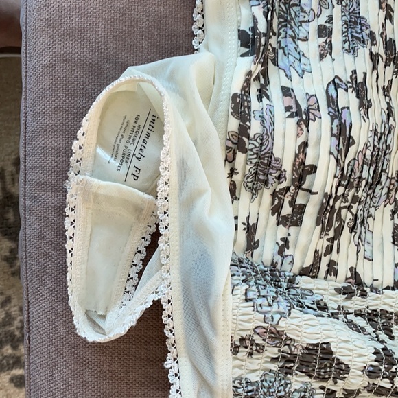 NWT Free People bodysuit - Picture 8 of 8